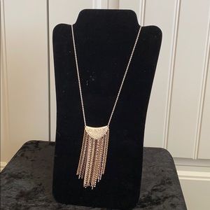 Strut Necklace
